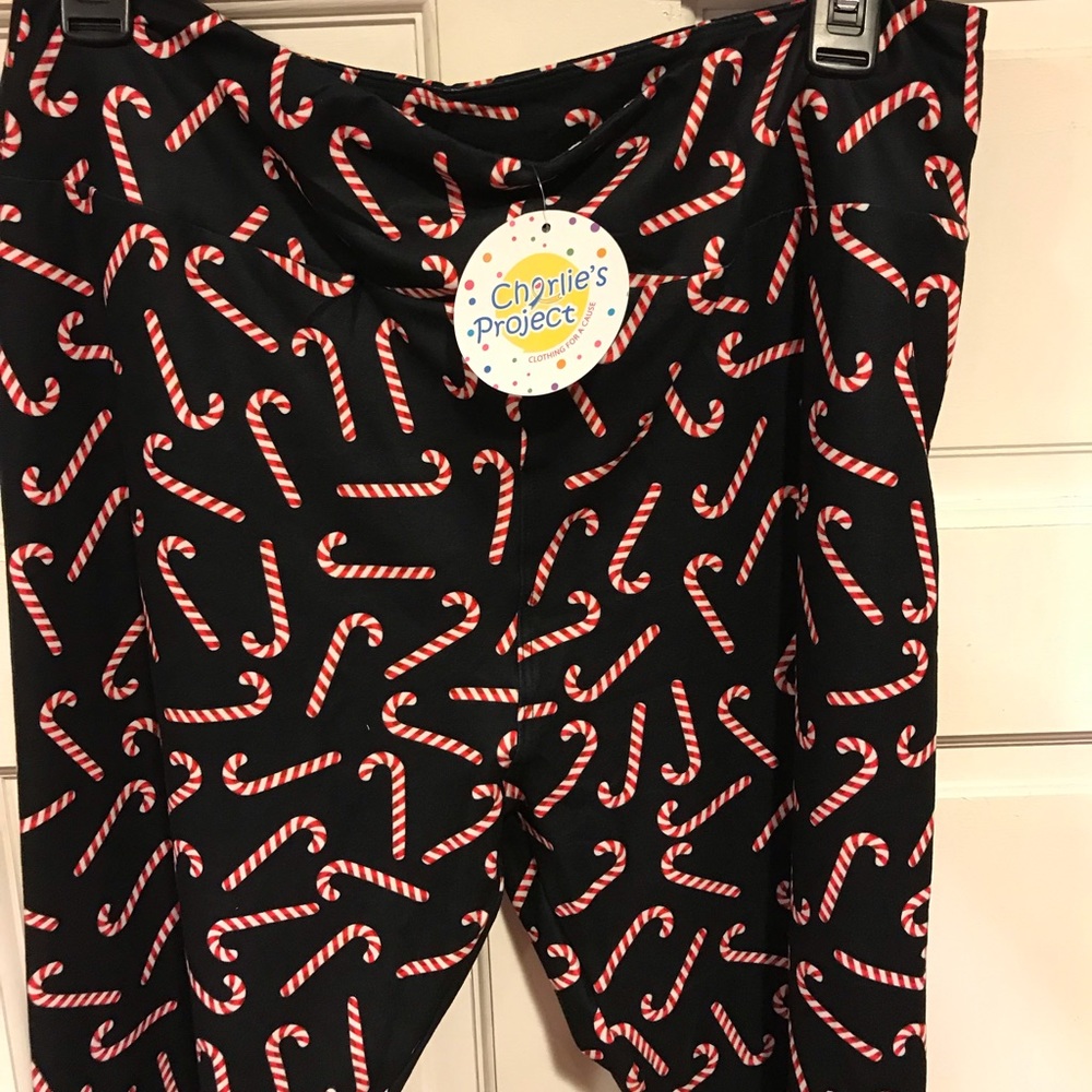 Buttery Soft Candy Cane Leggings